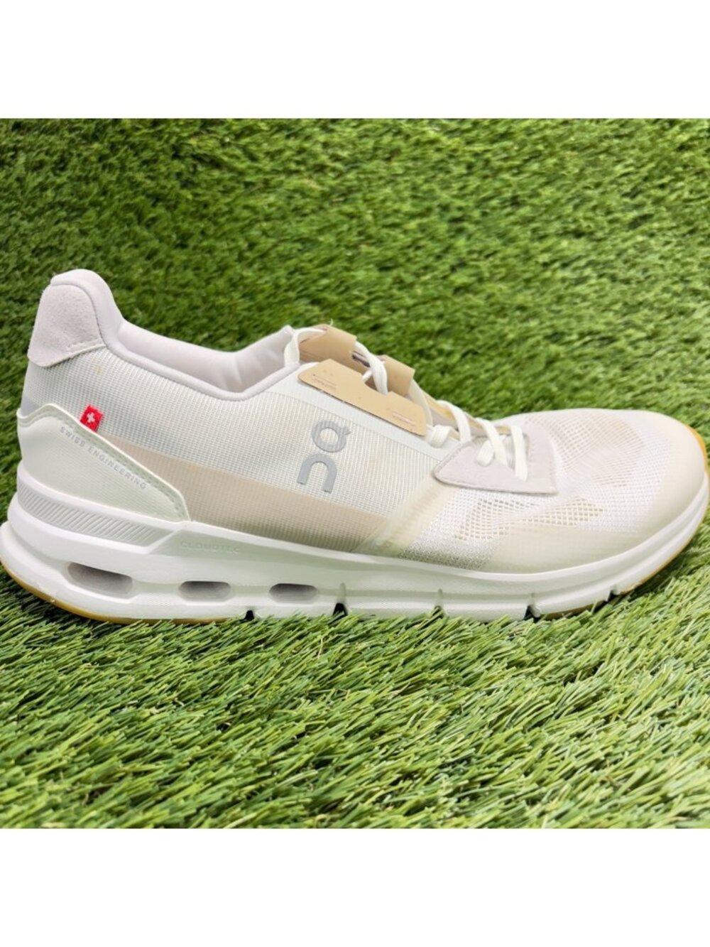 On Cloudrift Womens Size 10 White Beige Athletic Running Walking Shoes Sneakers